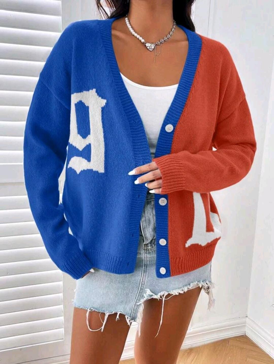 MOOSTA Cardigan à manches longues avec motif de lettre