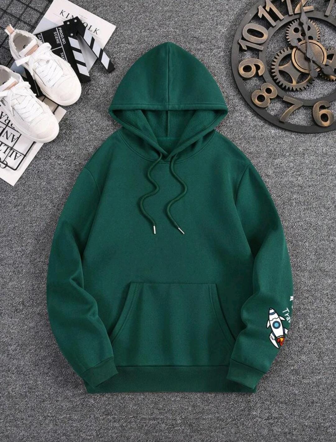 Sweat-shirt À Capuche Imprimé Avec Le Motif De Vaisseau Spatial Et D'alien Pour Hommes