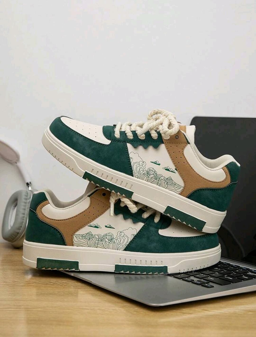 (La taille est petite) Chaussures plates décontractées pour hommes avec imprimé aléatoire,