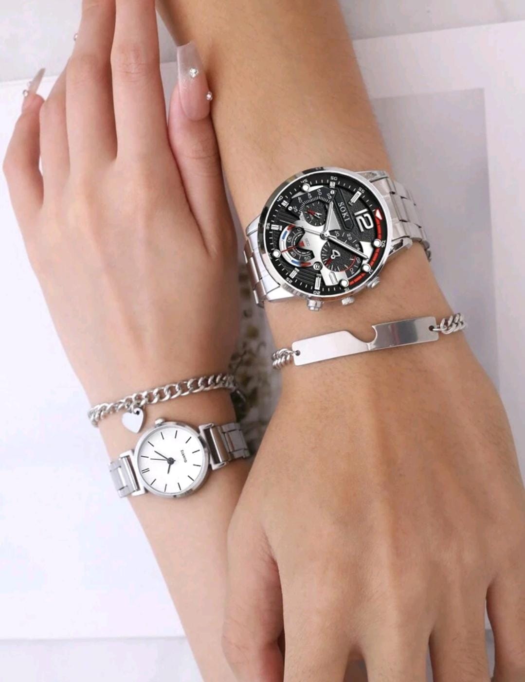 Montres de couple à quartz et 2 pièces Colliers de couple