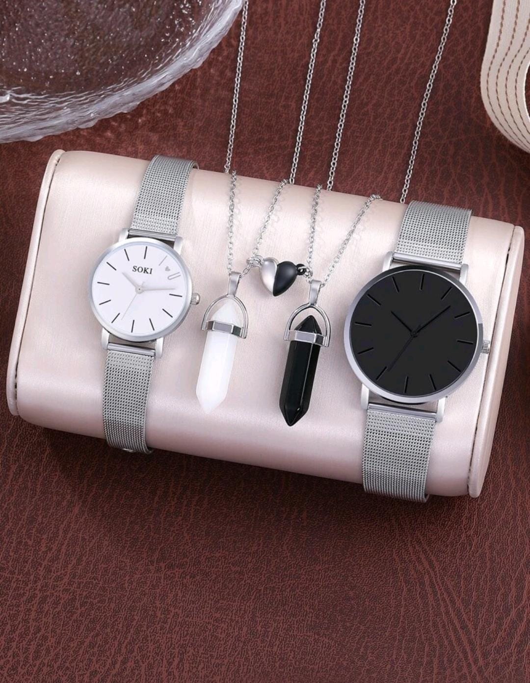 Montres de couple à quartz et 2 pièces Colliers de couple