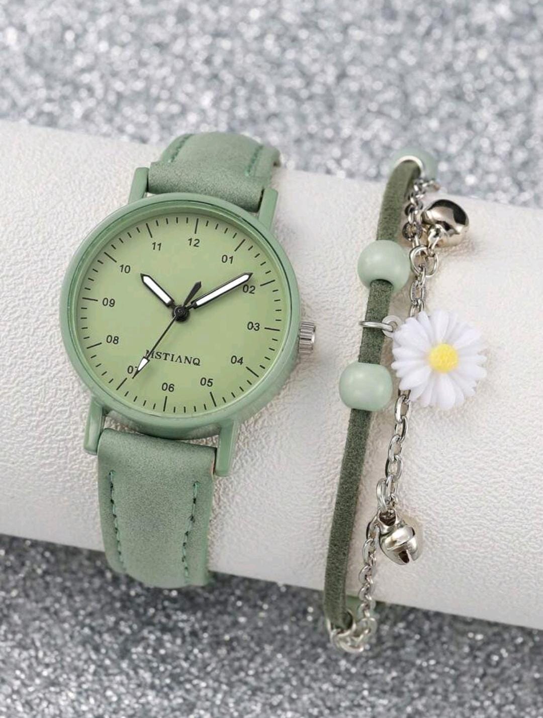 Ensemble de 2 pièces comprenant une montre