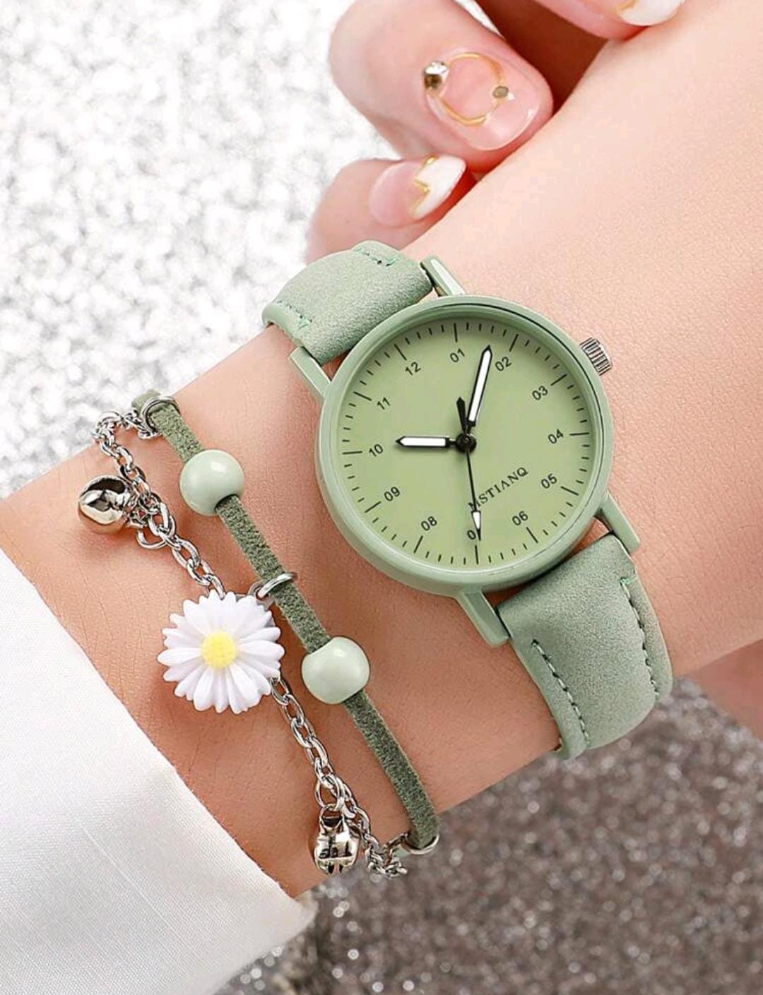 Ensemble de 2 pièces comprenant une montre