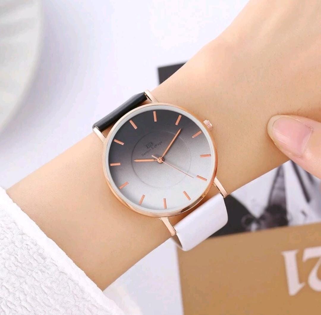 Montre simple à douze clous bicolores pour femmes
