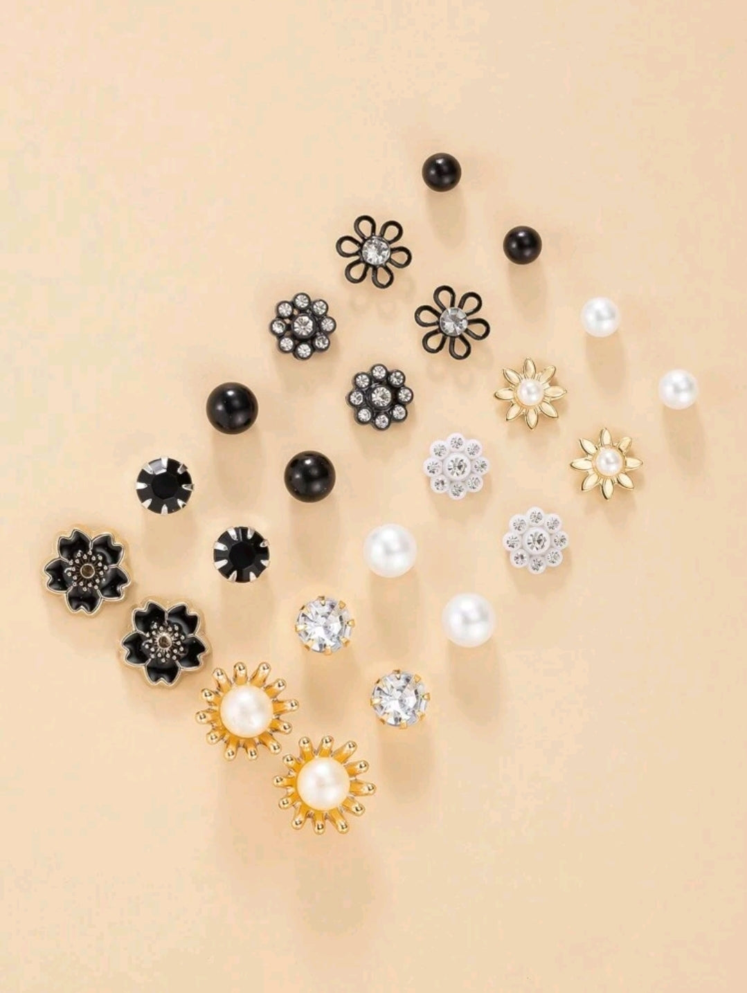 1 set de 12 paires de boucles d'oreilles à fleurs strass et perles fausses, pour femmes. Convient pour un port quotidien et comme cadeau pour la Saint-Valentin