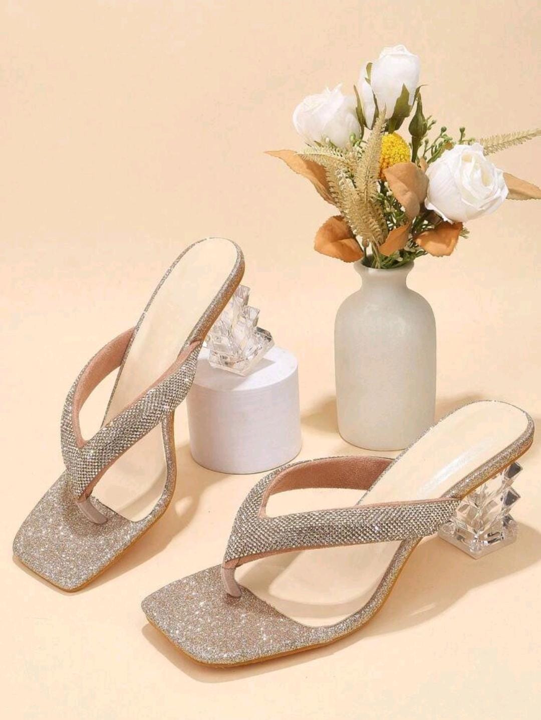 glamour Sandales pour avec strass entre-doigt design à talons sculpturaux Sandales entre-doigt