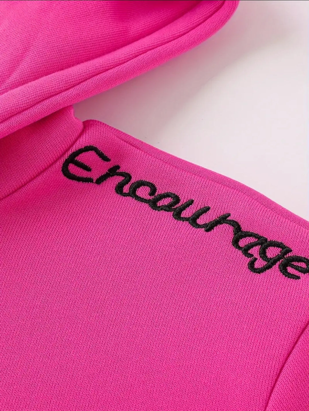 Sweat-shirt à capuche élégant pour femme avec alphabet brodé, haut décontracté