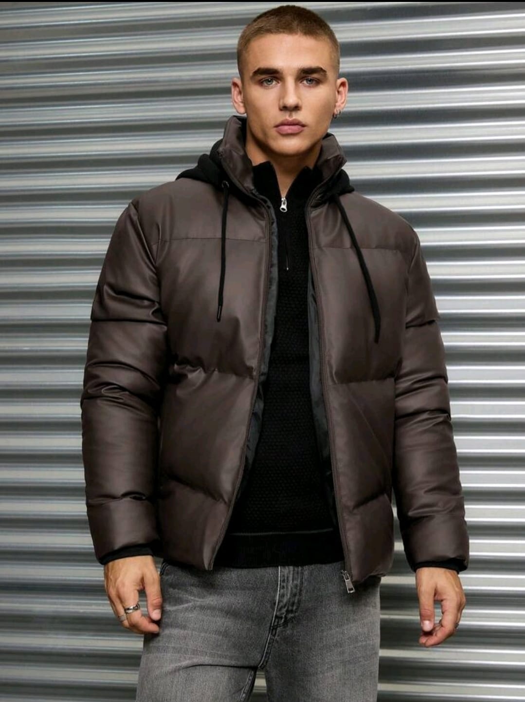 Sweat-shirt à capuche matelassé à doublure thermique en tissu PU de base pour homme, coupe slim