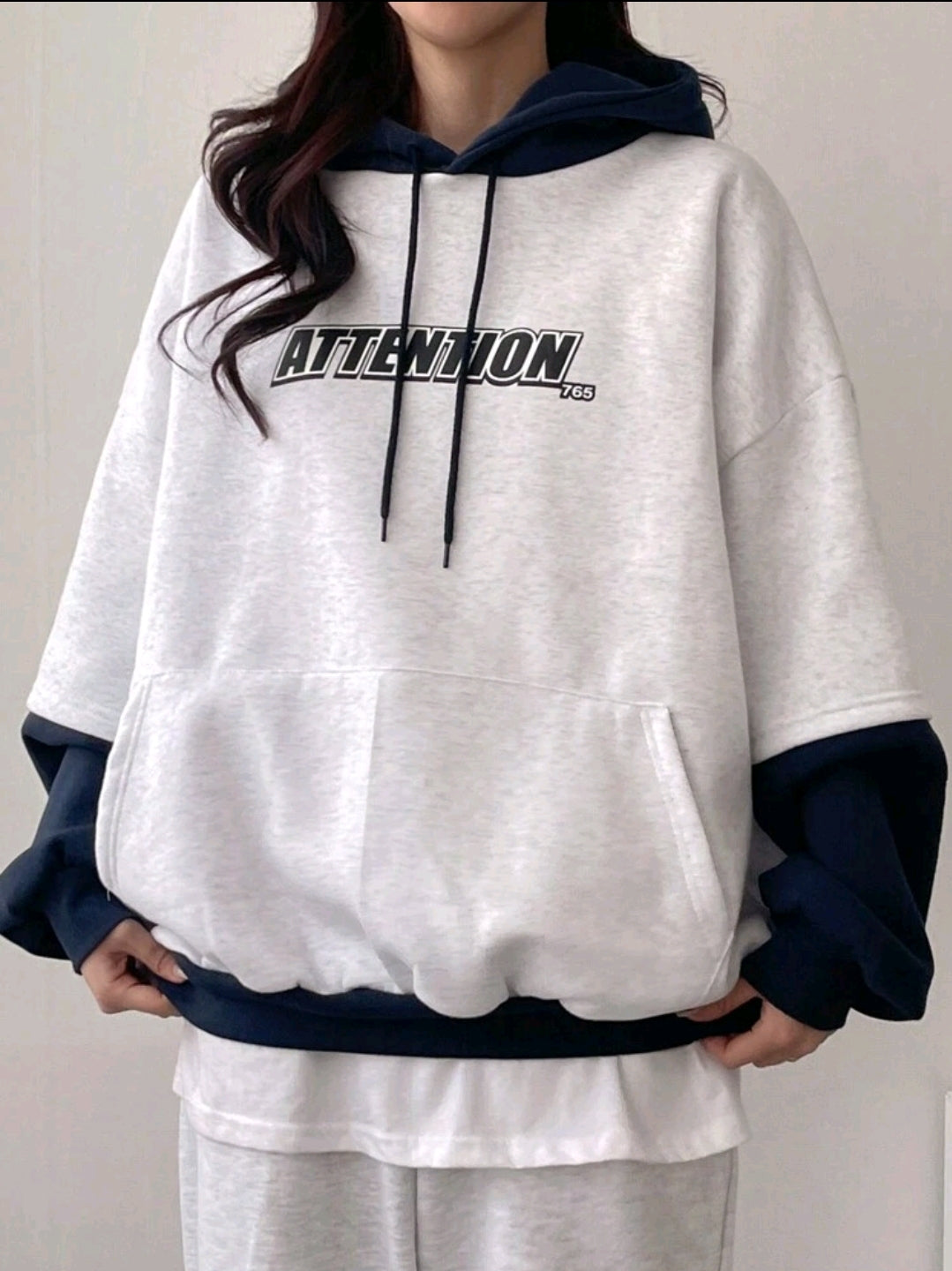 DAZY Sweat-shirt à capuche à imprimé lettres bicolore pour femmes, hauts à manches longues