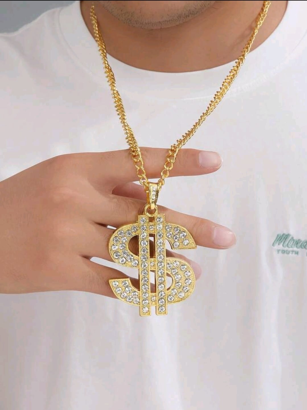 Colliers pour hommes de couleur or avec un signe dollar et une chaîne . Pendentif signe dollar hip-hop. Bijoux cadeaux pour festivals de musique et fêtes