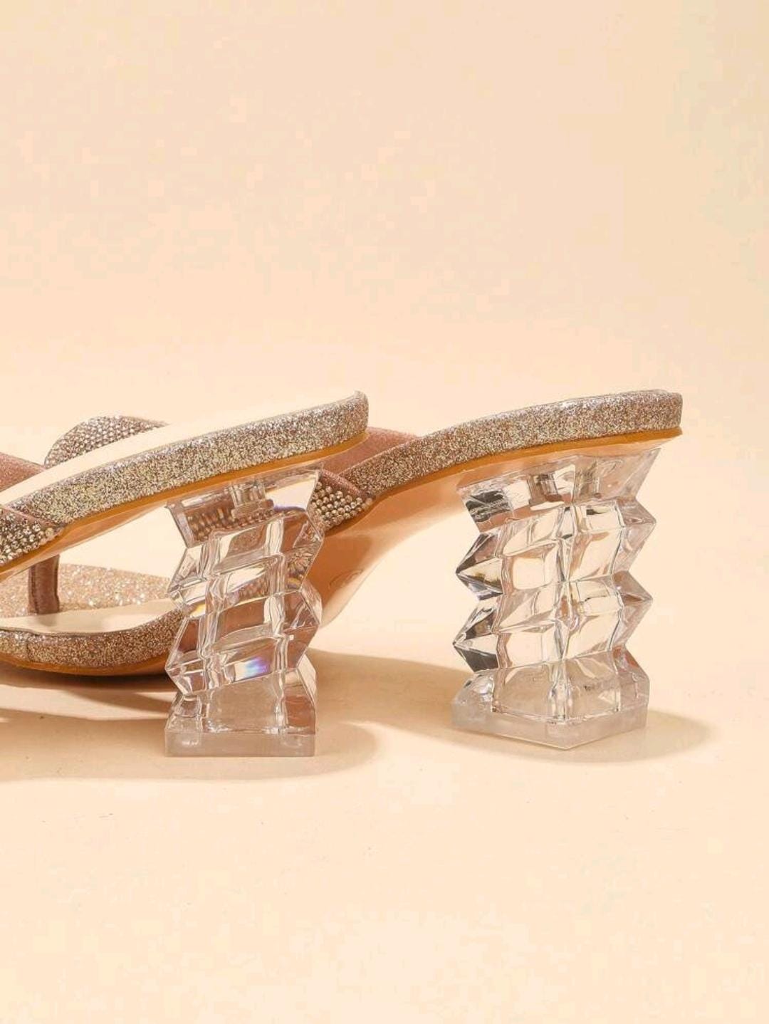 glamour Sandales pour avec strass entre-doigt design à talons sculpturaux Sandales entre-doigt