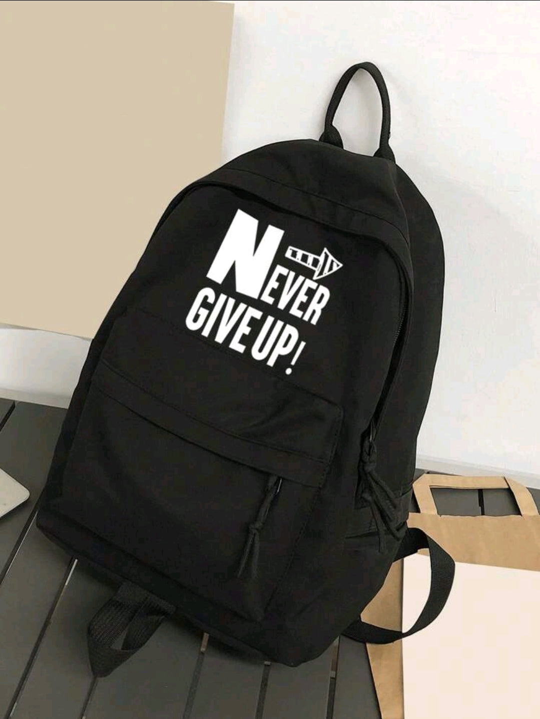 Sac à dos décoratif à nœud pour hommes, résistant à l'eau, sac d'école pour les voyages, l'université, l'école.