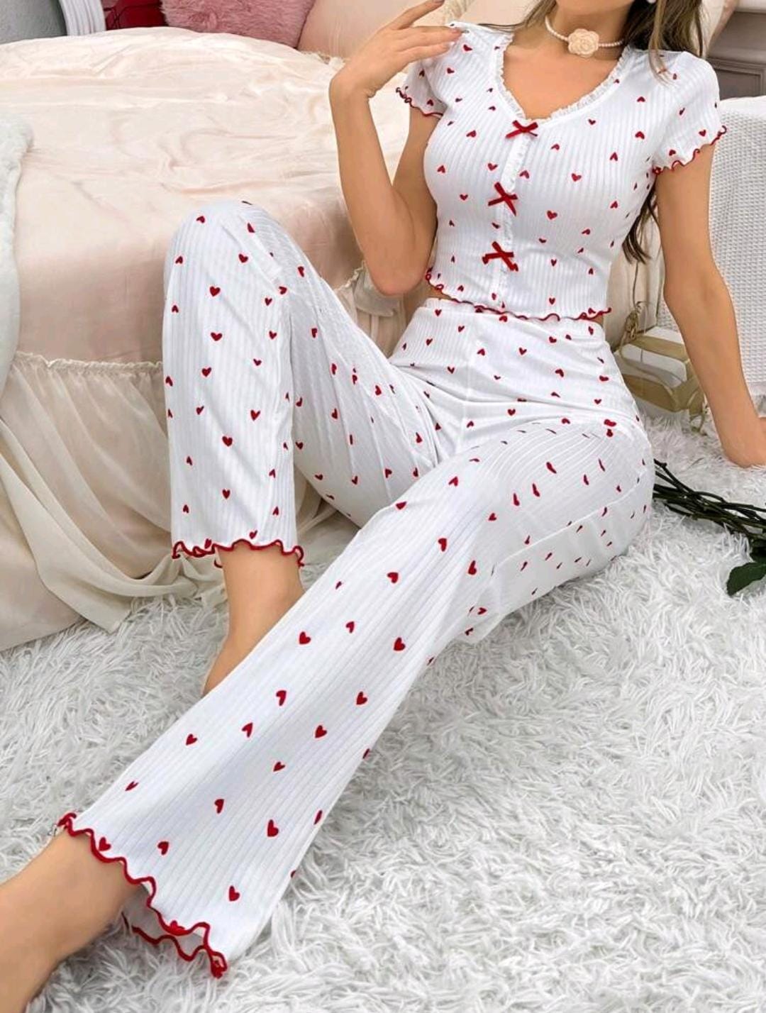 Ensemble de pyjama simple pour femme avec impression de cœur et nœud, vêtements de nuit quotidiens