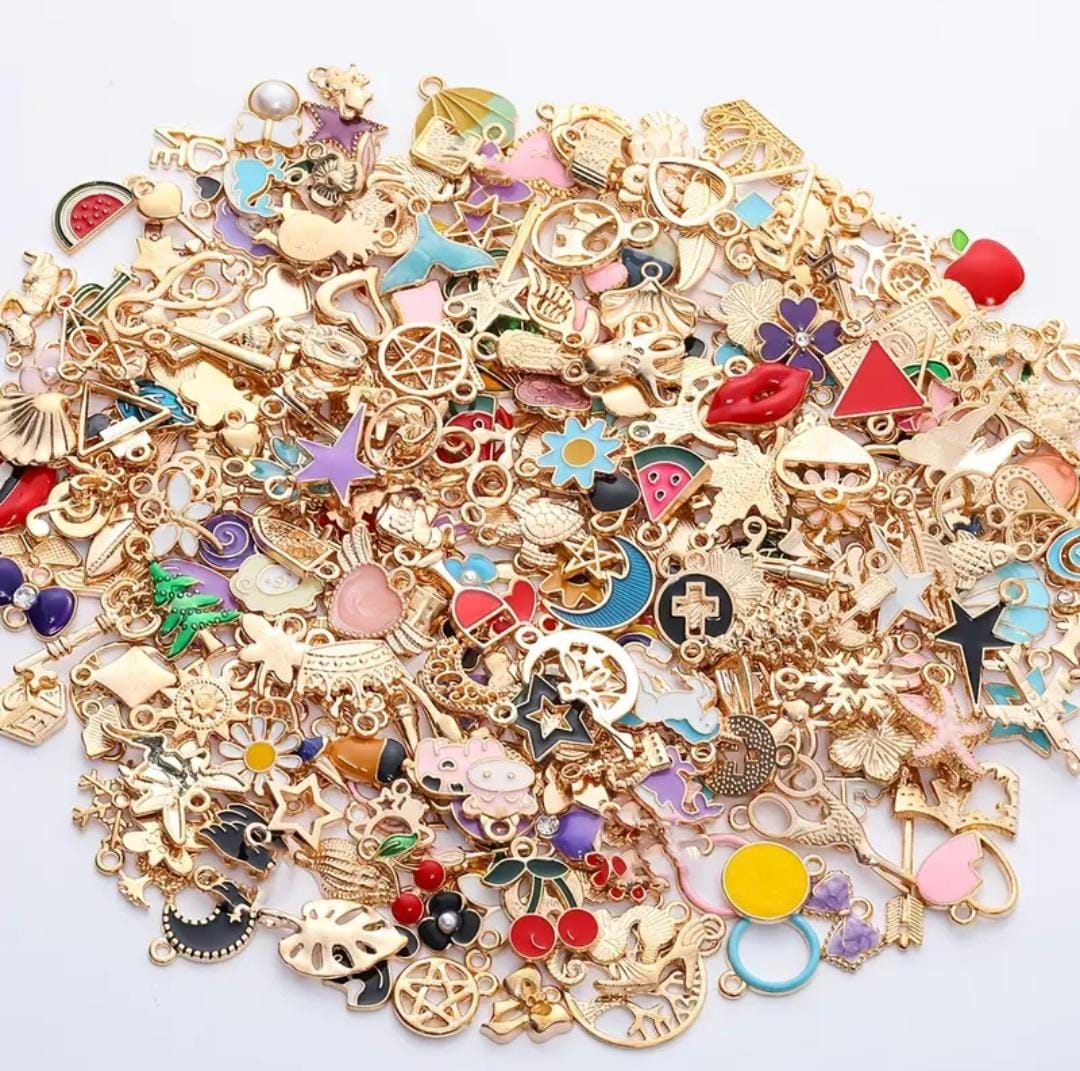 200/300/400pcs Assortiment de breloques en alliage de zinc pour la fabrication de bijoux