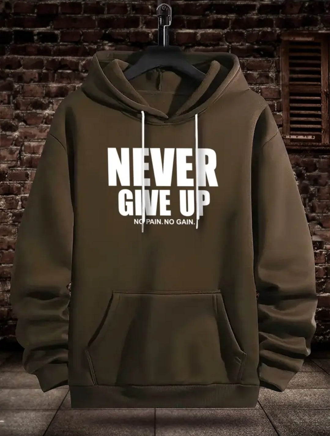 Sweat à capuche imprimé "Never Give Up" - Sweat-shirt en tricot de polyester avec capuche