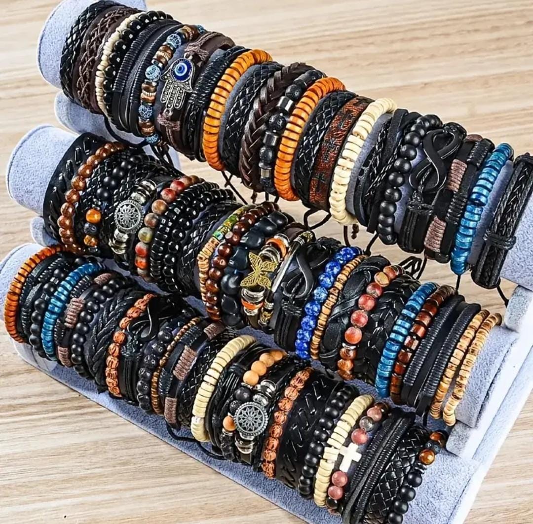 Ensemble de 18/36 Bracelets pour Hommes avec Perles en Bois et Combinaison en Cuir PU