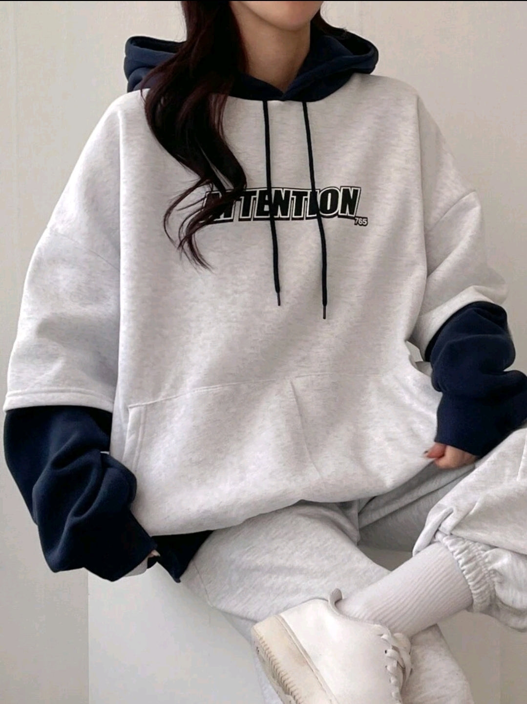 DAZY Sweat-shirt à capuche à imprimé lettres bicolore pour femmes, hauts à manches longues