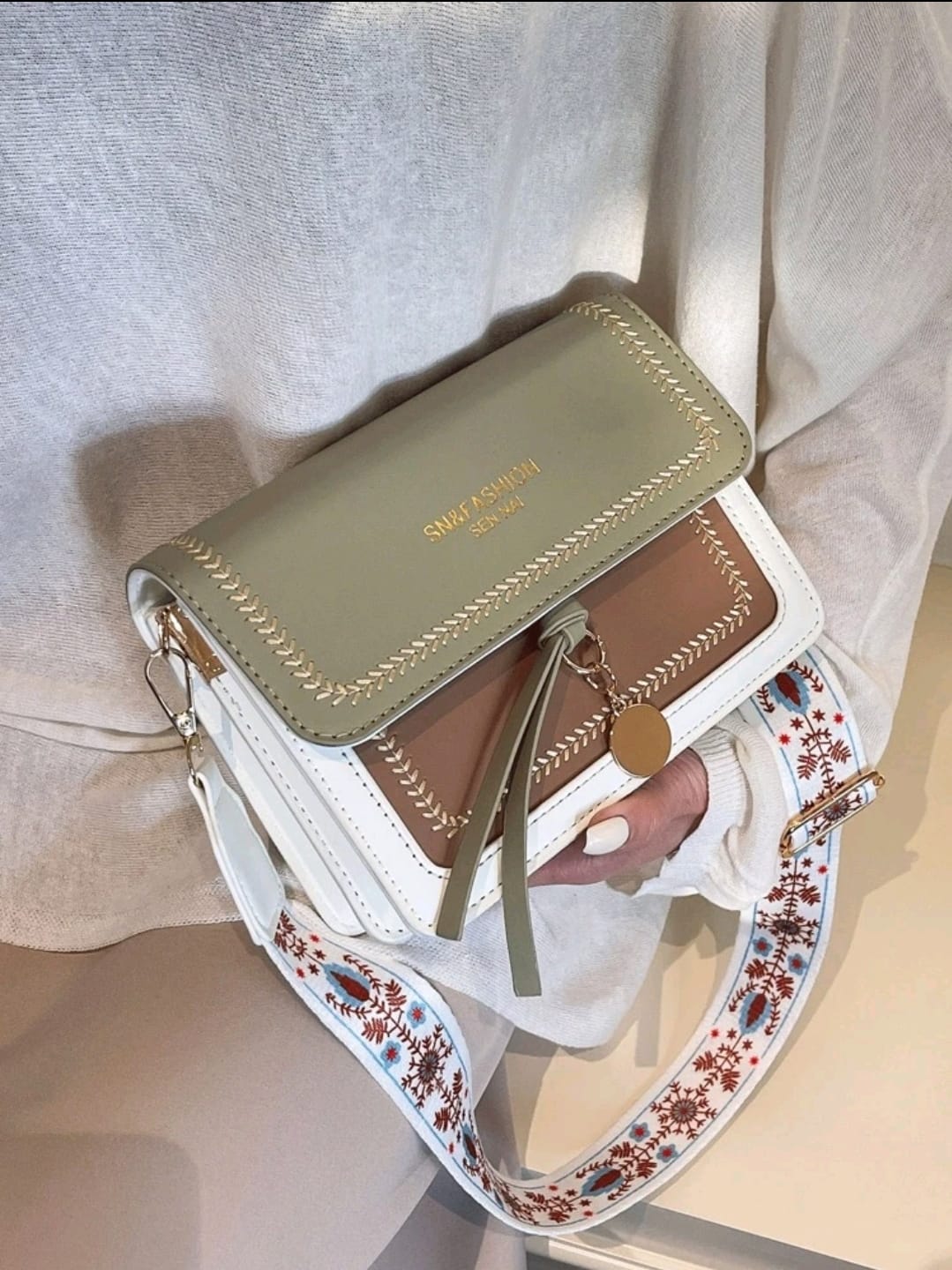 Sac à la mode pour femmes, sac bandoulière polyvalent et nouveau, décontracté, bicolore, petit sac carré
