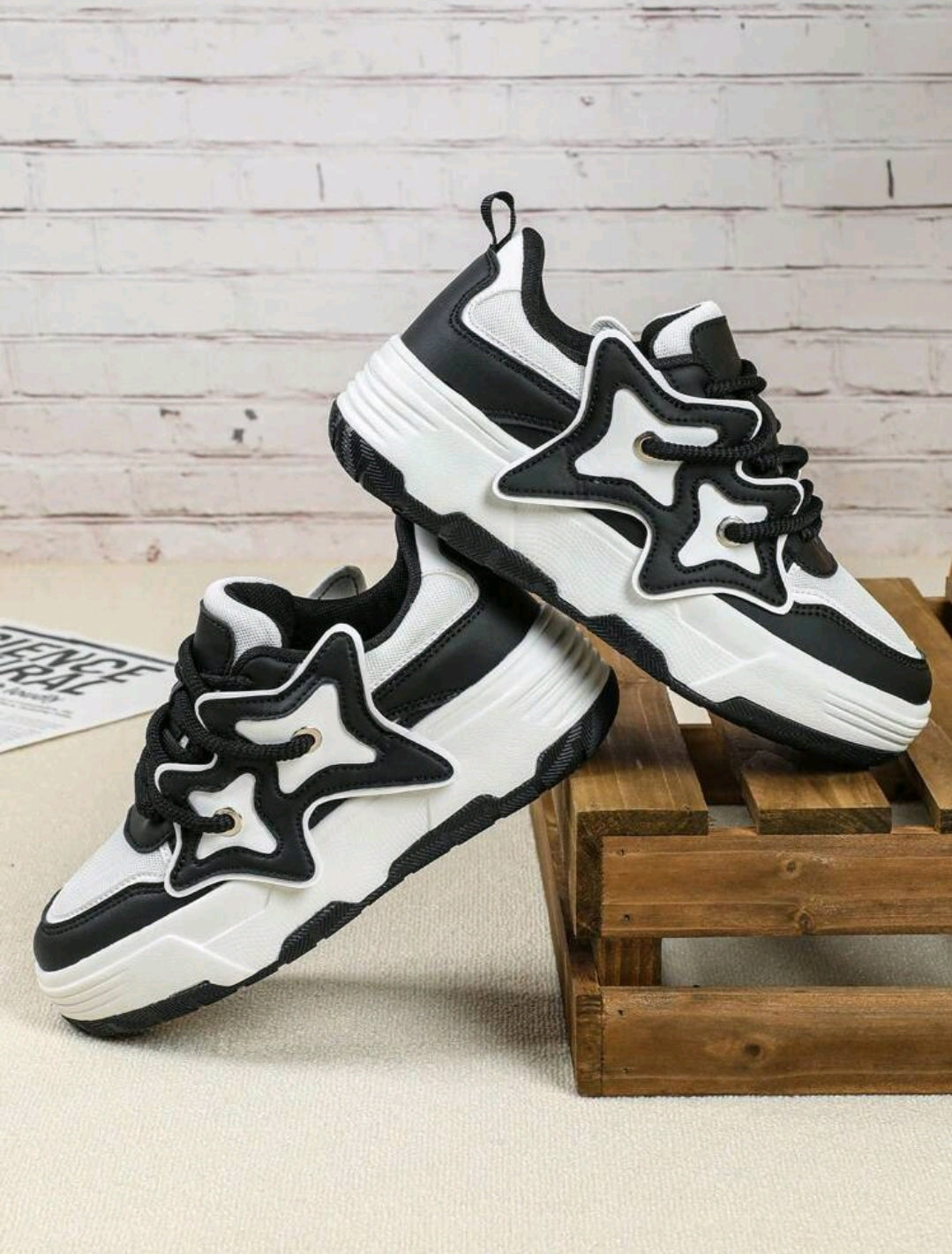 Baskets noires et blanches mode pour hommes, chaussures