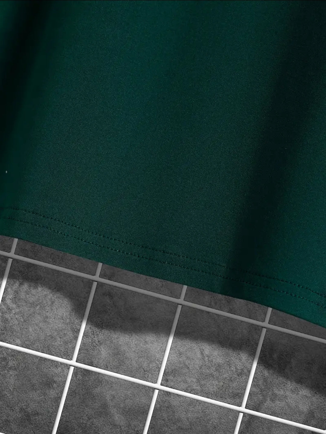 Ensemble Quatre Pièces pour Hommes avec T-shirt Décontracté et Ample à Imprimé de Personnalité de Rue