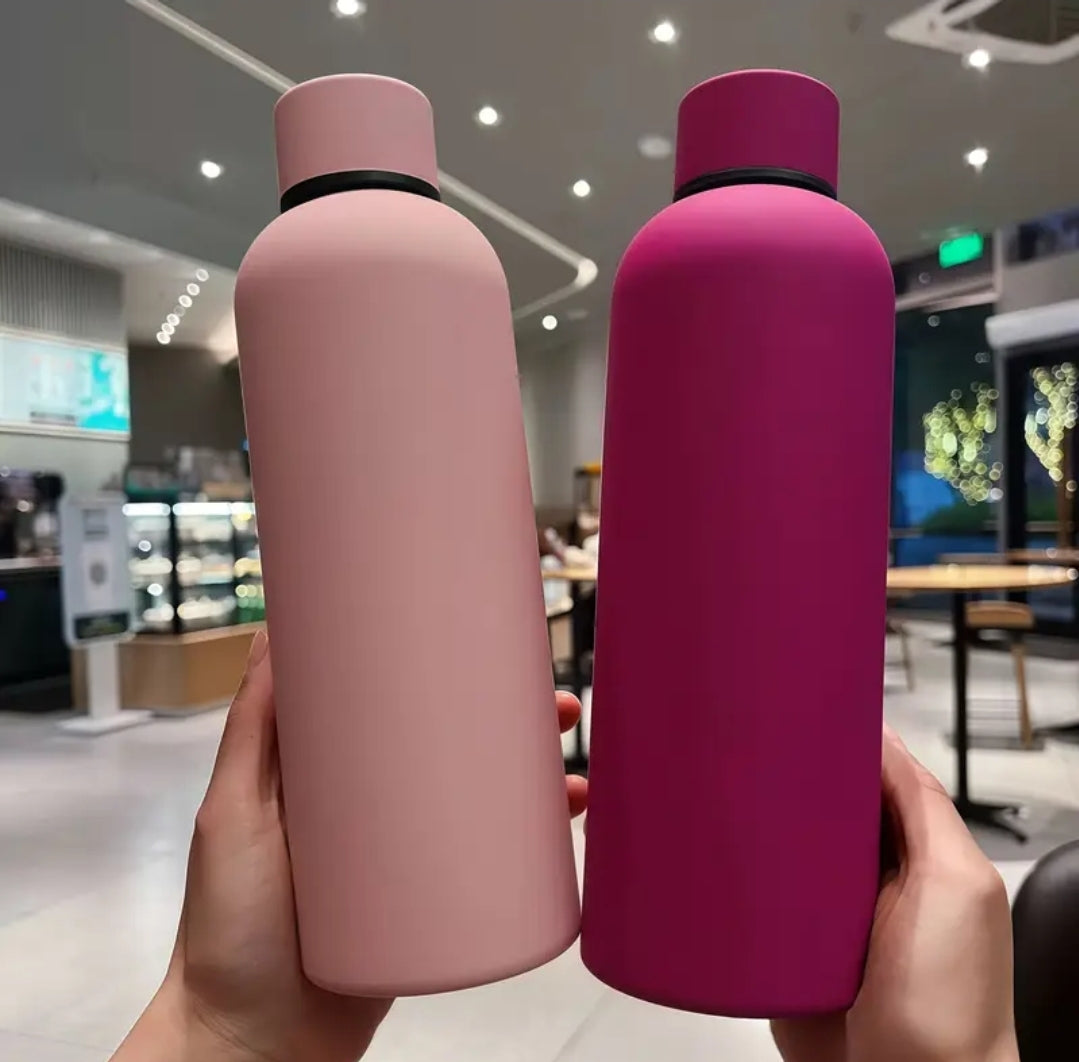 Gourde isotherme en acier inoxydable 304 avec finition peinture caoutchoutée - Étanche, résistante et facile à nettoyer pour le sport