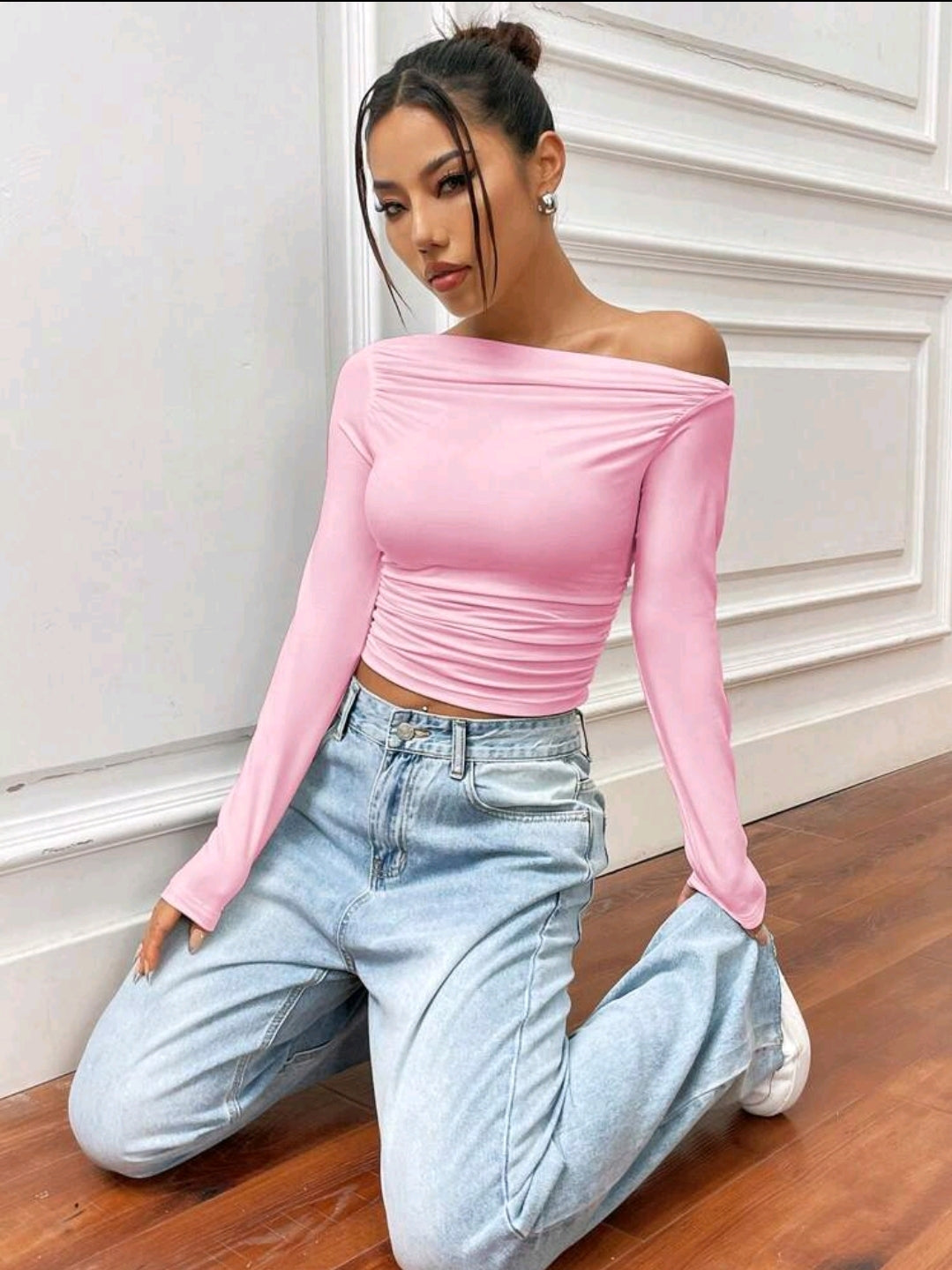 Flirla T-shirt À Manches Longues Slim Plissé Encolure Asymétrique Couleur Unie, Adapté Pour Les Loisirs De Printemps