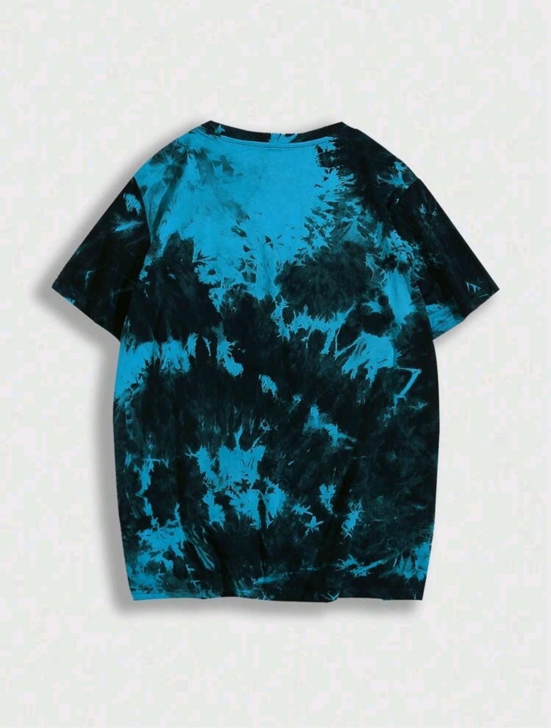 ROMWE MEN Anime T-shirt décontracté à manches courtes, col ras-du-cou, avec imprimé de personnage d'anime tie-dye pour homme