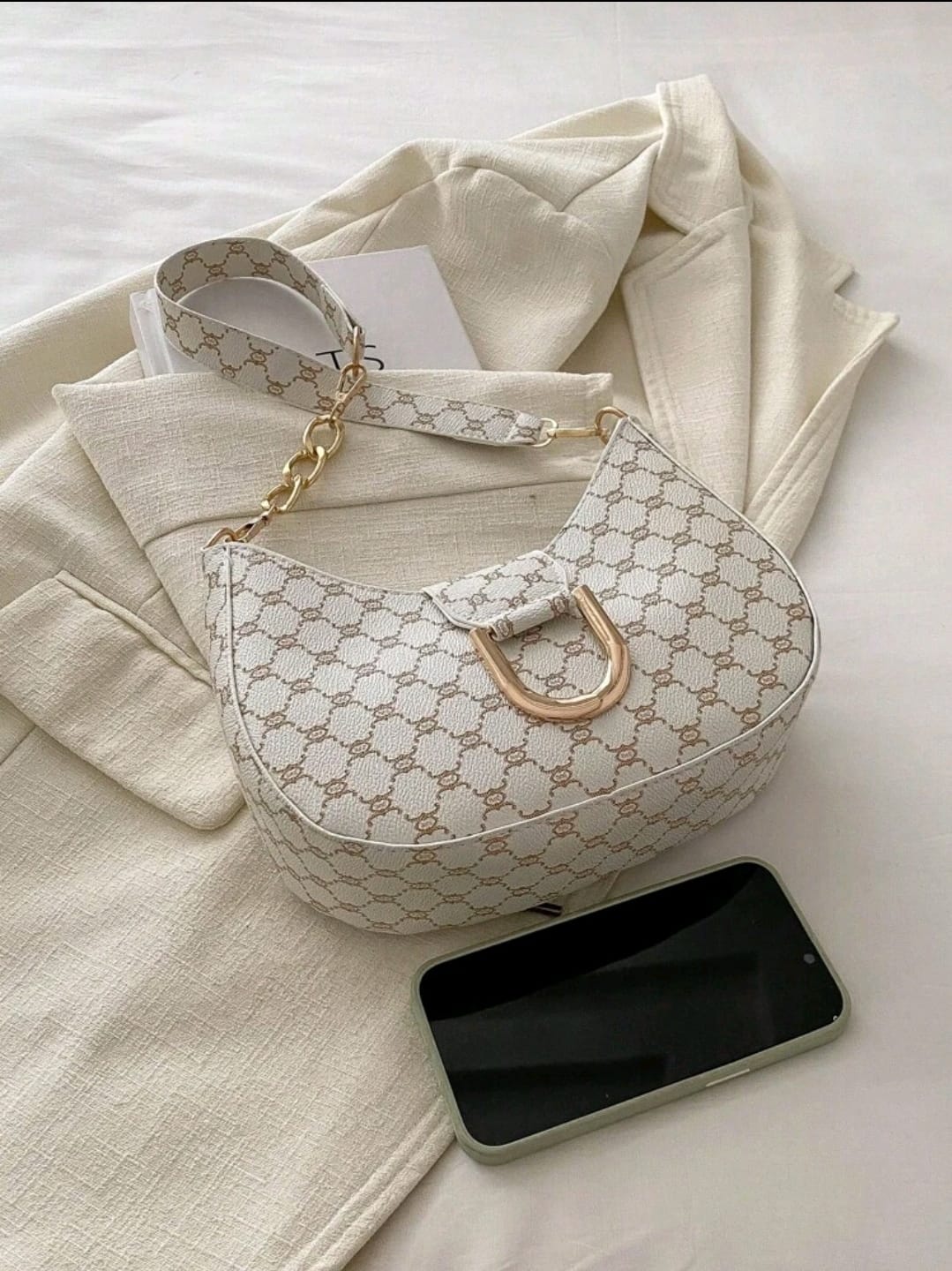 Sac hobo zippé léger et casual pour entreprise, décoré de métal noir à la mode, parfait pour les adolescentes, les étudiantes