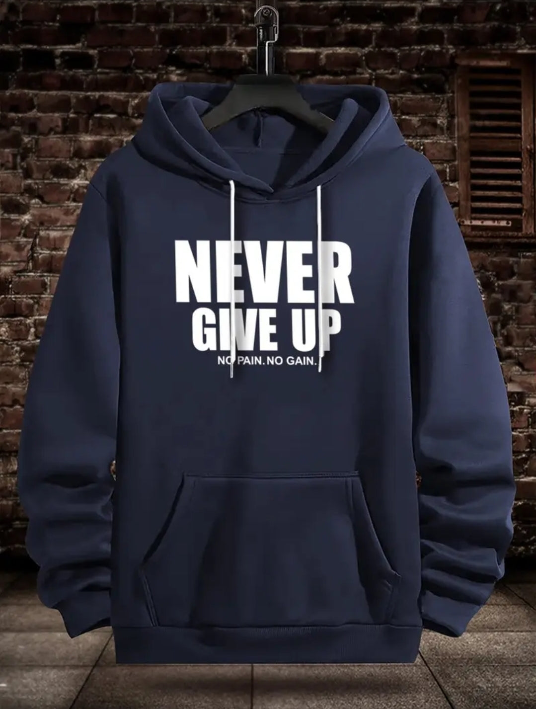 Sweat à capuche imprimé "Never Give Up" - Sweat-shirt en tricot de polyester avec capuche