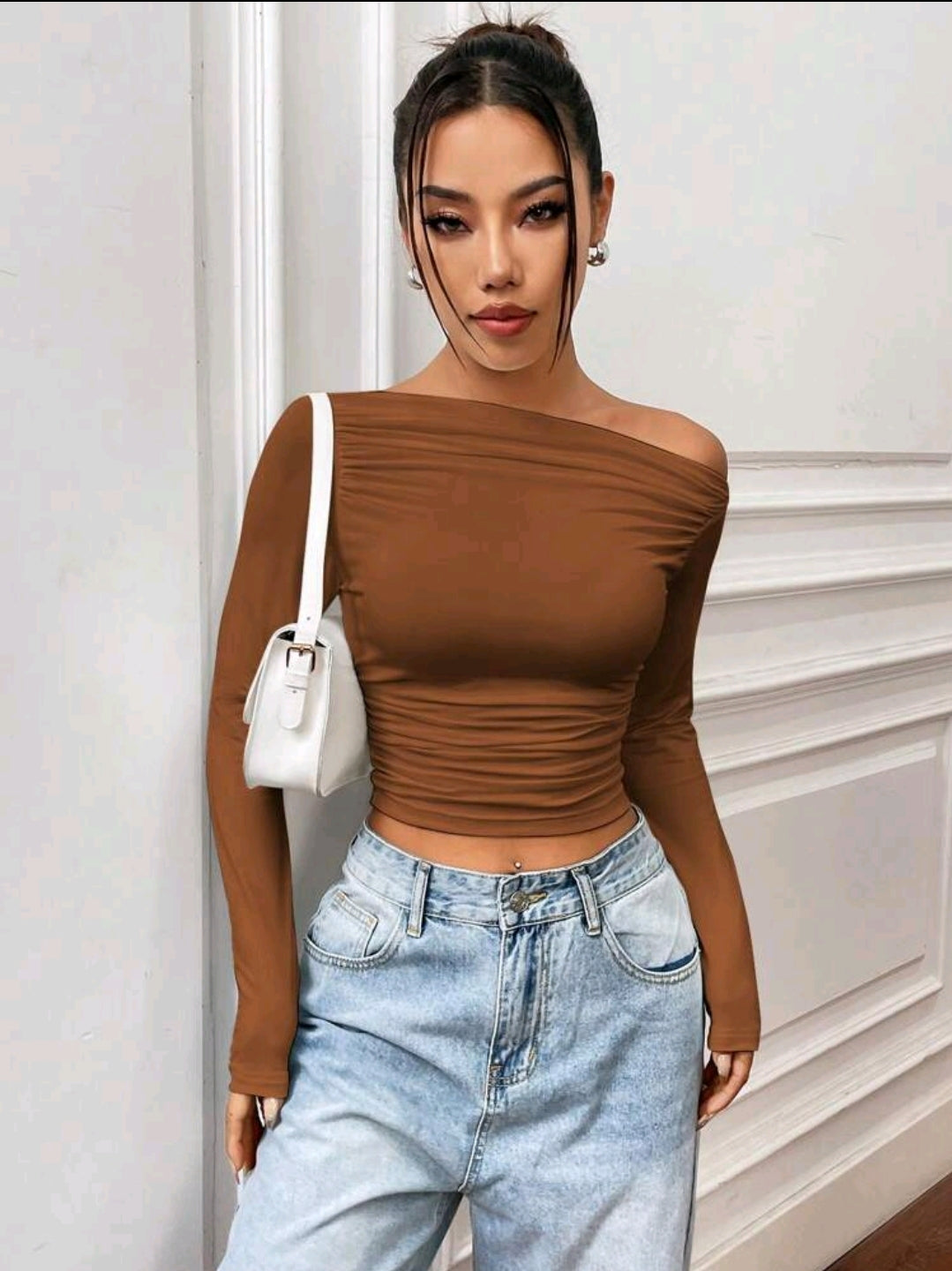 Flirla T-shirt À Manches Longues Slim Plissé Encolure Asymétrique Couleur Unie, Adapté Pour Les Loisirs De Printemps