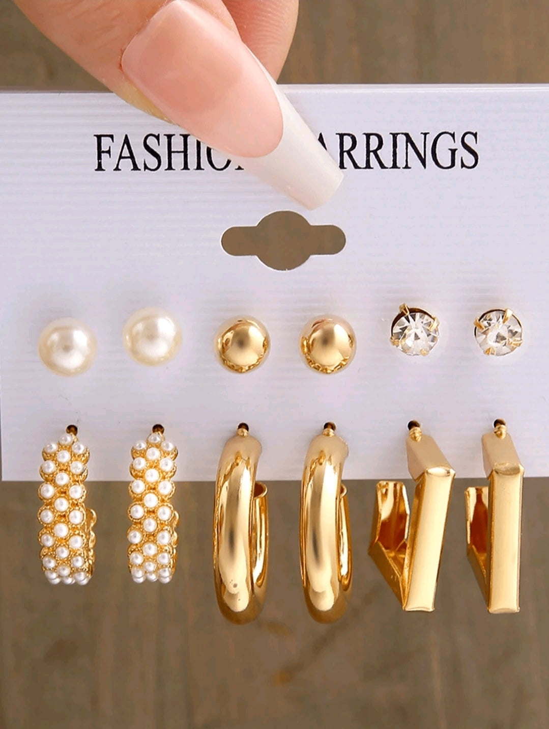 24 pièces/12 paires Ensemble de boucles d'oreilles en perle pour femmes, style élégant convenant pour le port quotidien, les rendez-vous, les fêtes, cadeau de vacances