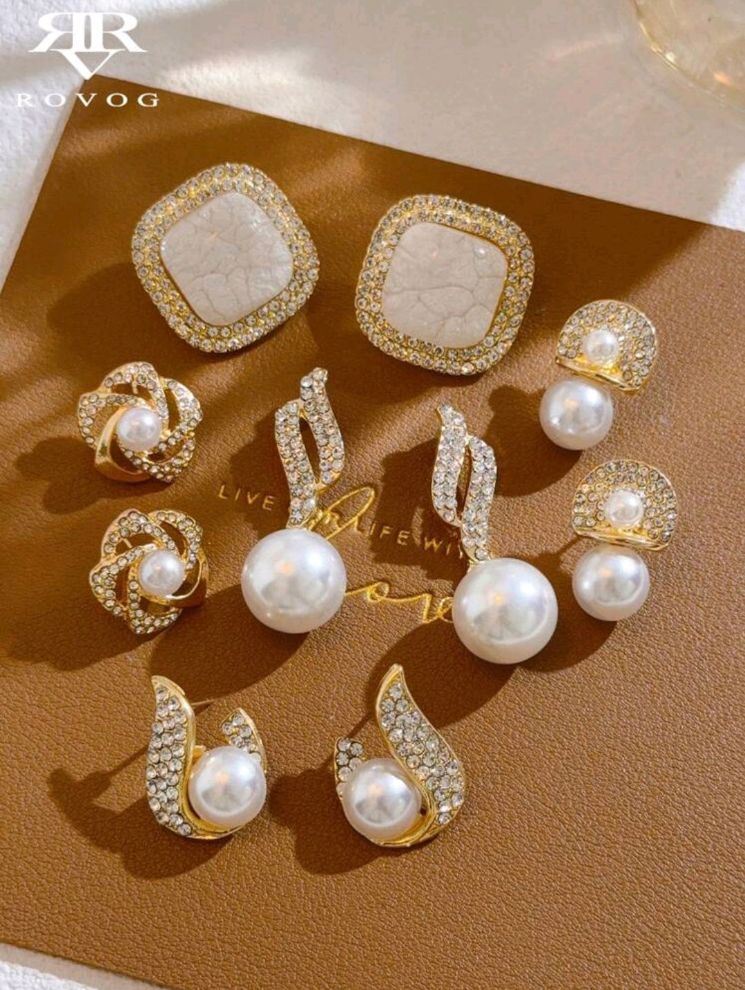 5 paires de boucles d'oreilles exquises avec design de perle fausse, motif de glace fissurée, moulin à vent, fleur et flamme