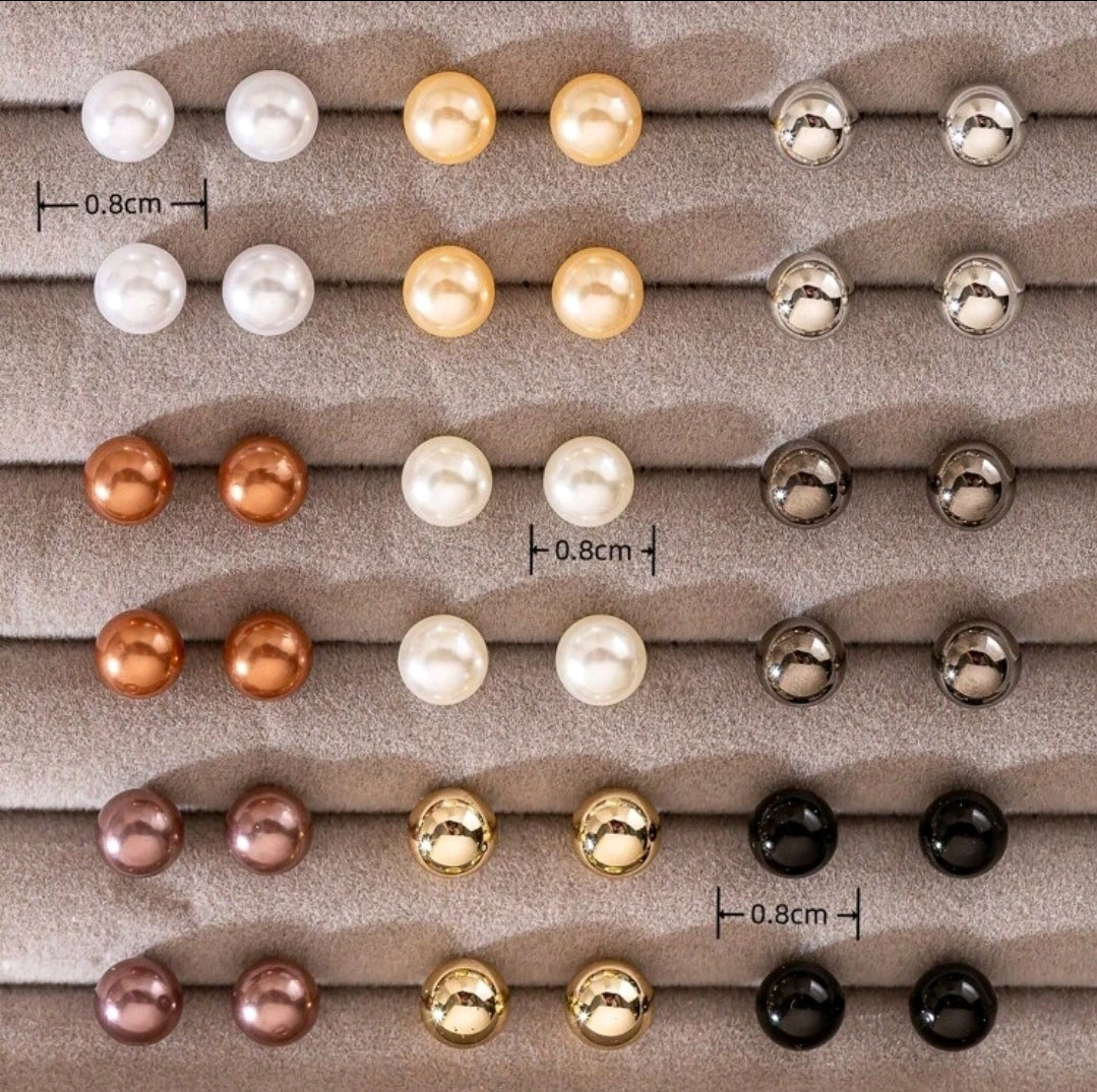 18 paires Nouveau set de boucles d'oreilles à tige boule colorées avec revêtement