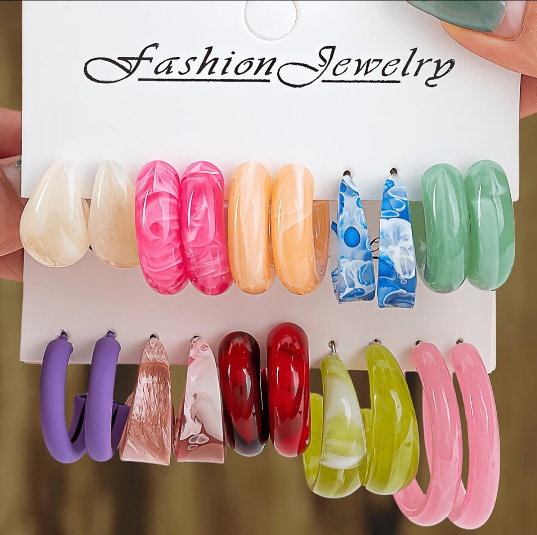 5 à 15 paires de boucles d'oreilles assorties en alliage de fer, avec perles et motif en forme de C en résine, pour le transfrontalier