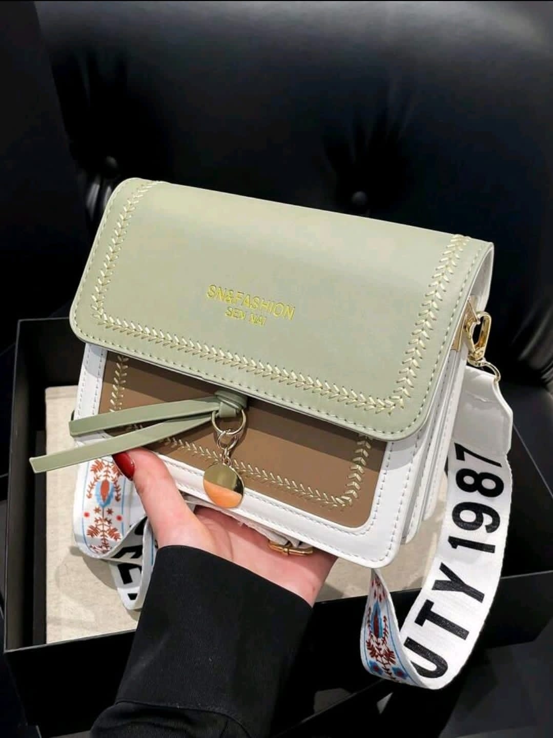 Sac à la mode pour femmes, sac bandoulière polyvalent et nouveau, décontracté, bicolore, petit sac carré