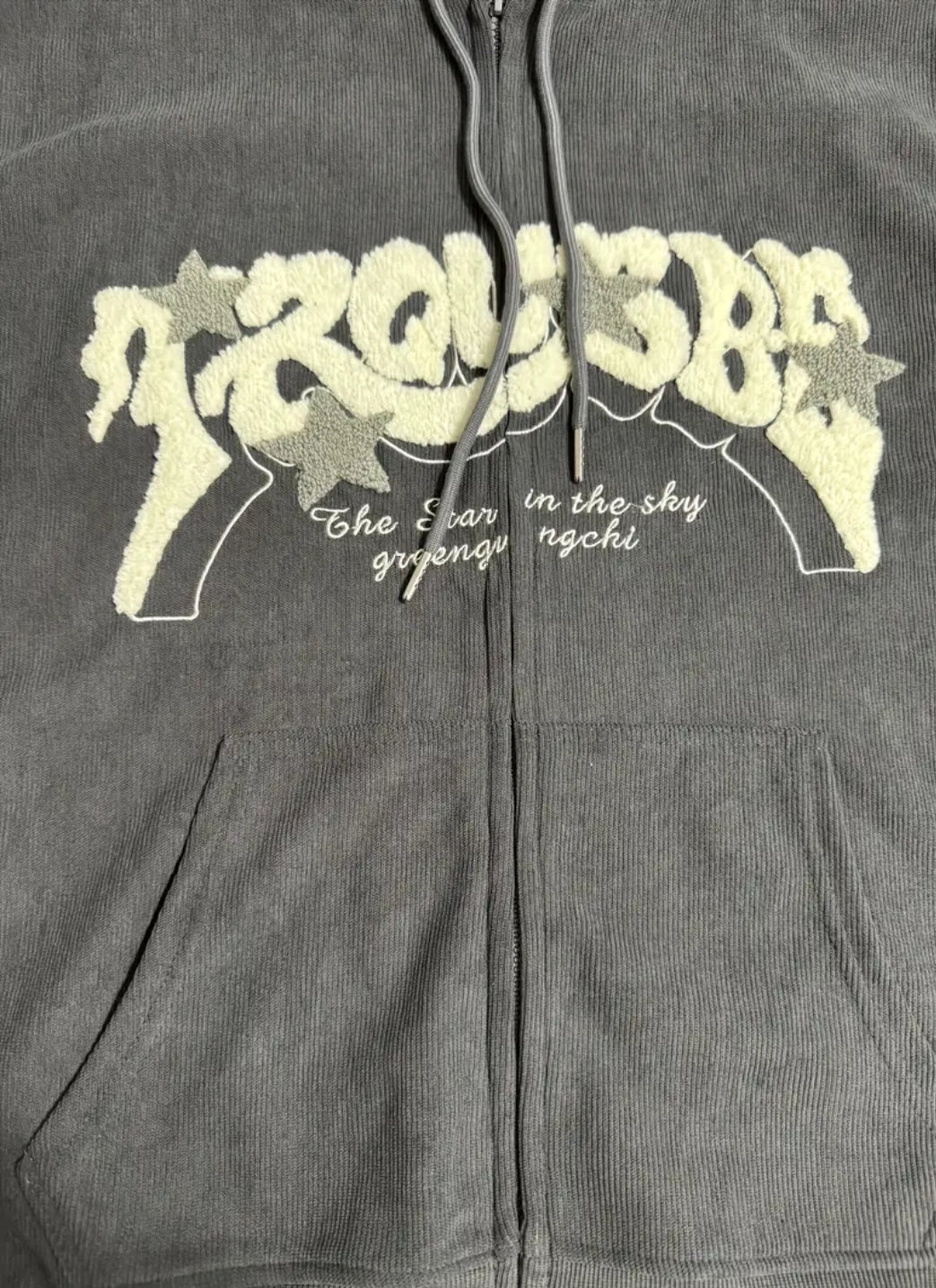 Sweat à Capuche Brodé pour Femme - Motif Montagne et Lettres, Coupe Décontractée Légère pour Printemps/