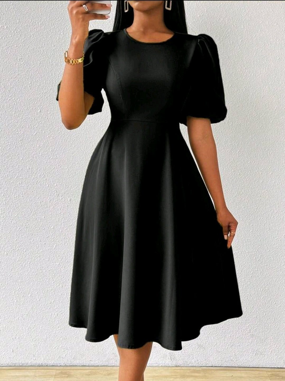 Lyxana Robe verte longue à manches bouffantes et évasée taillée pour femmes, tenue maxi pour femmes au printemps/été