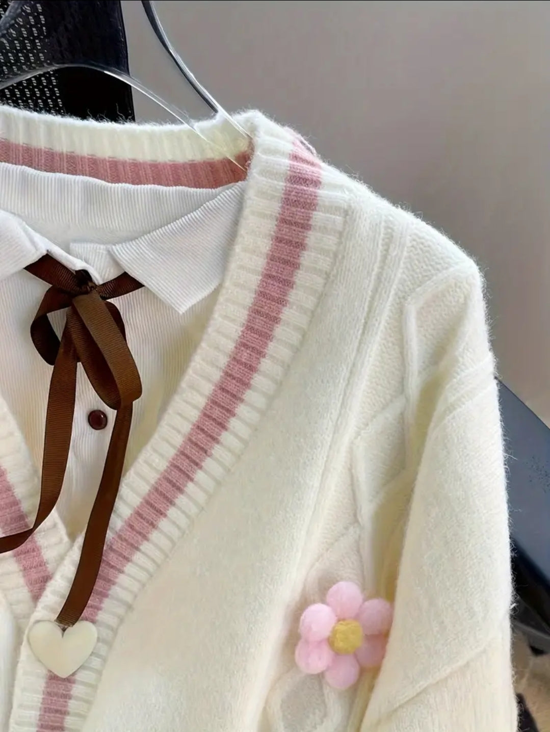 Cardigan à col en V pour femme avec design à blocs de couleurs, pull en tricot mélangé acrylique