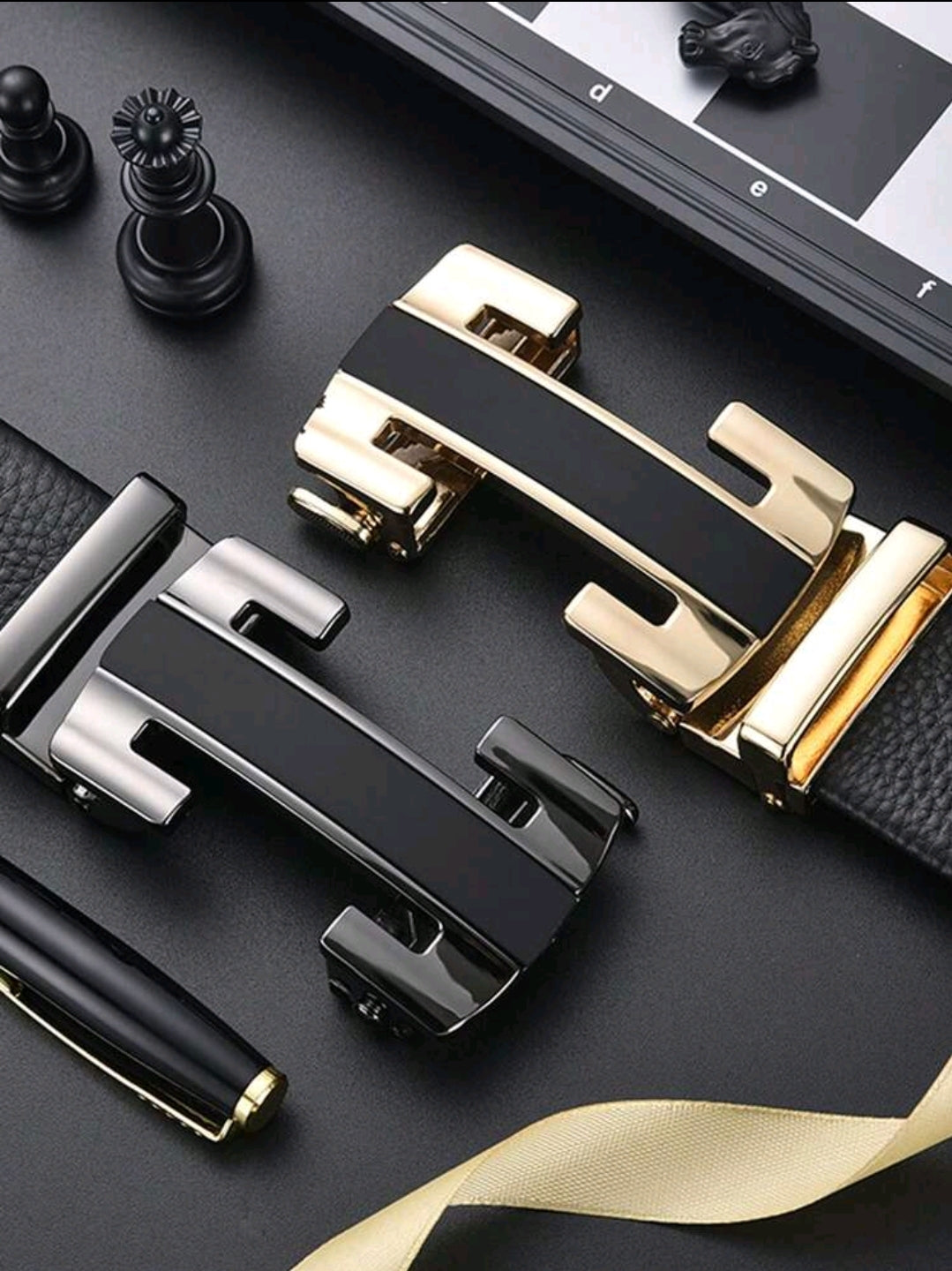 Ceinture pour hommes avec boucle automatique, ceinture avec motif lettre