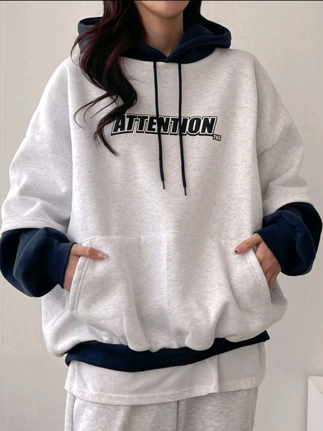 DAZY Sweat-shirt à capuche à imprimé lettres bicolore pour femmes, hauts à manches longues