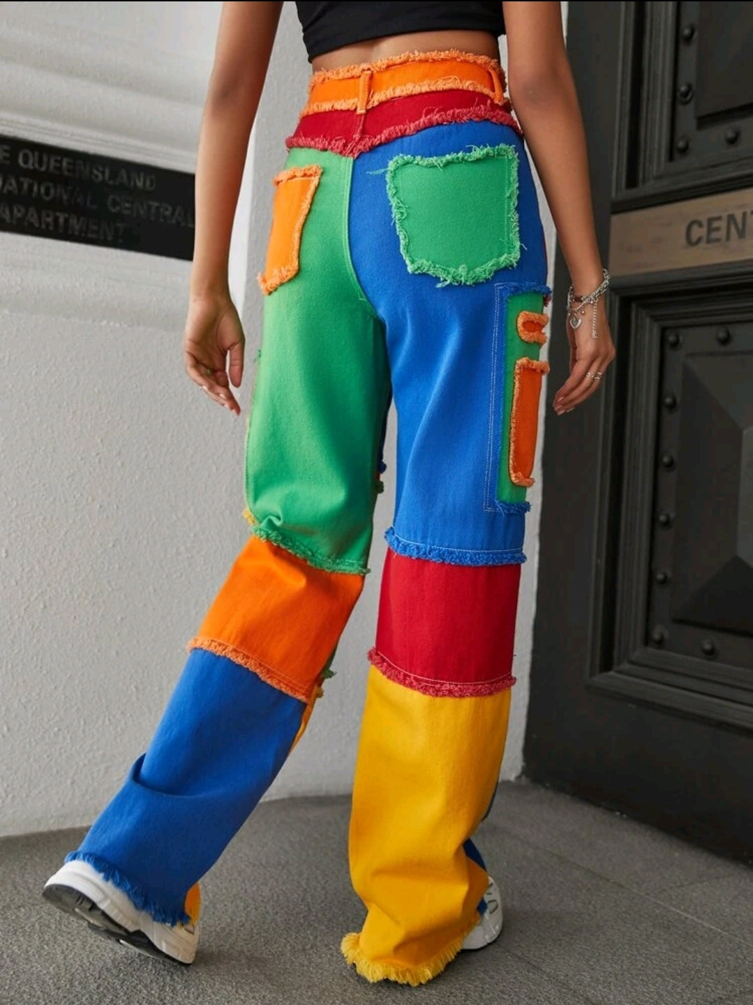 Jean à imprimé patchwork effiloché