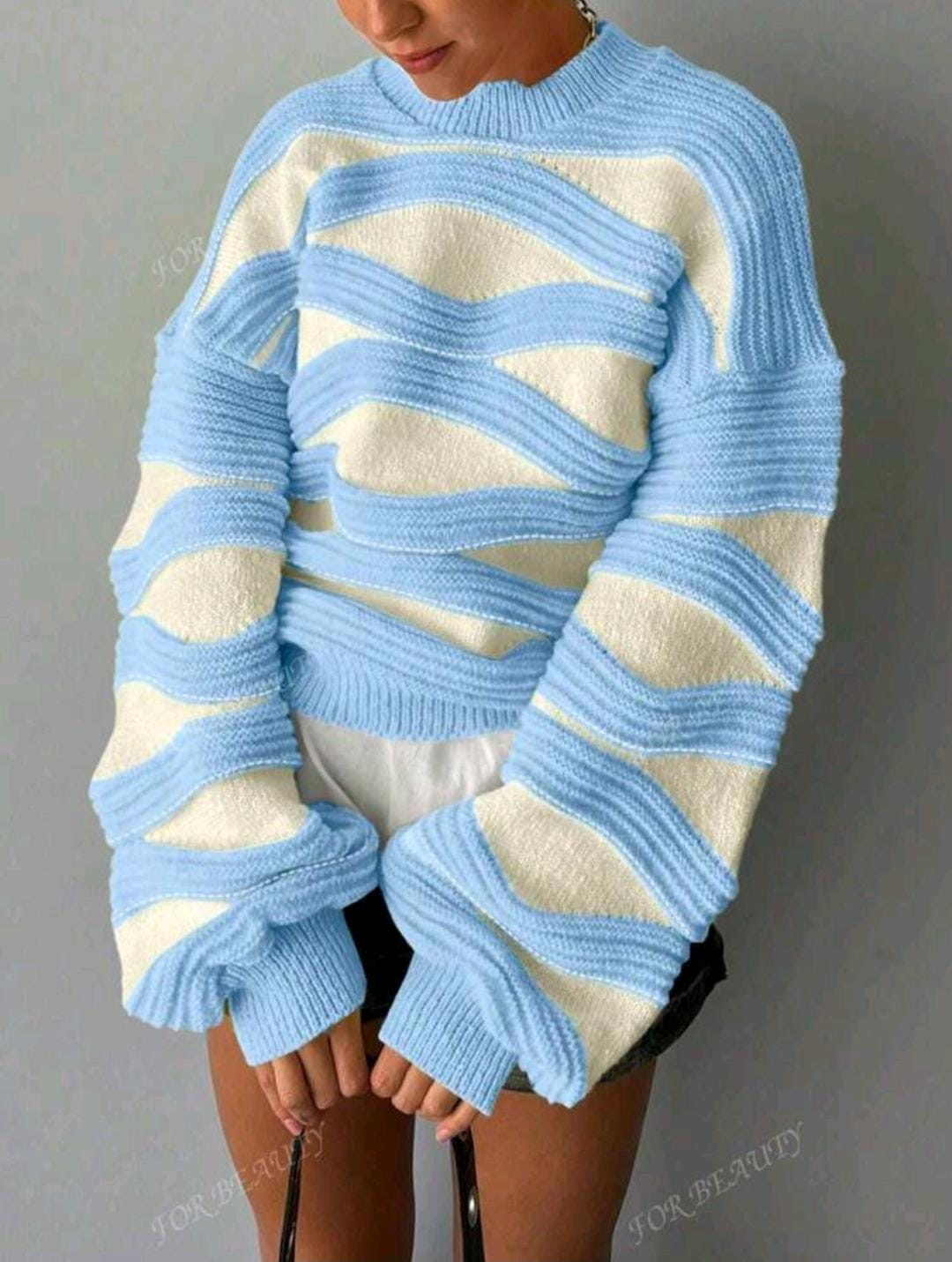 Pull en maille à manches longues avec col rond bleu