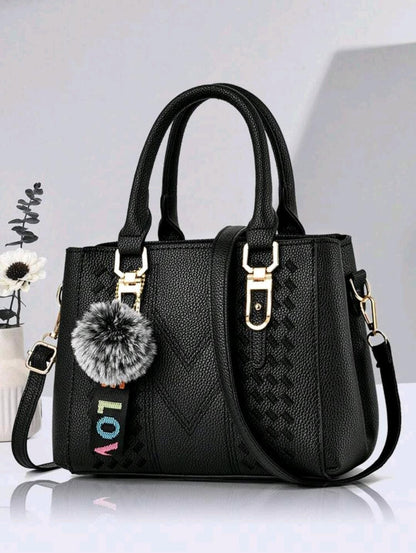 Nouveau sac à main d'épaule avec pendentif de boule de fourrure