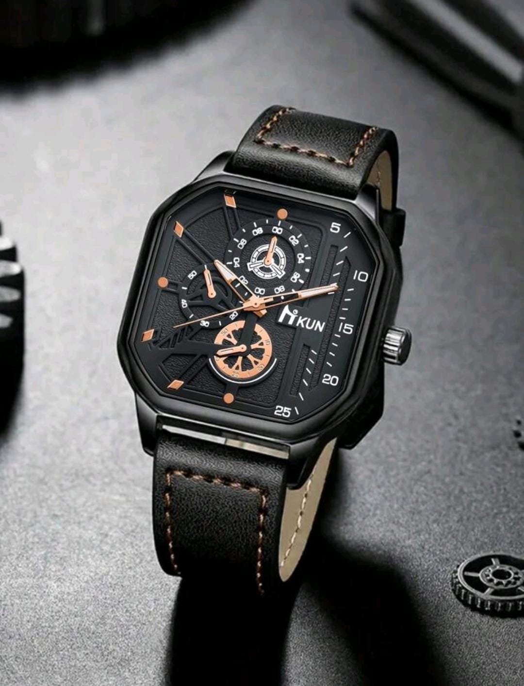 Ensemble et élégant pour hommes en 5 pièces, montre à quartz