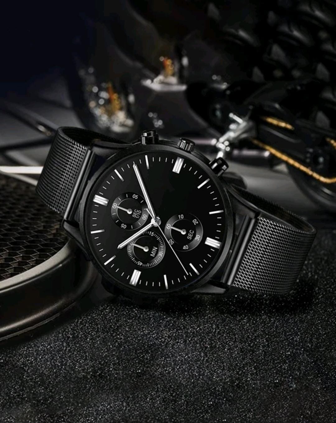 Homme Montre À Quartz À Pointeur Rond Argent