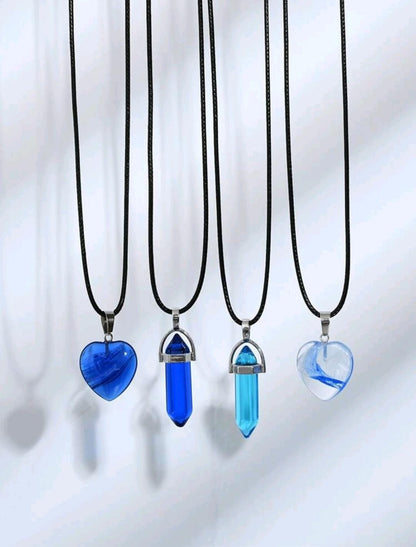 4 pièces Collier en pierre de verre en forme de cœur multicolore lumineux, cadeau pour meilleurs amis, couple.