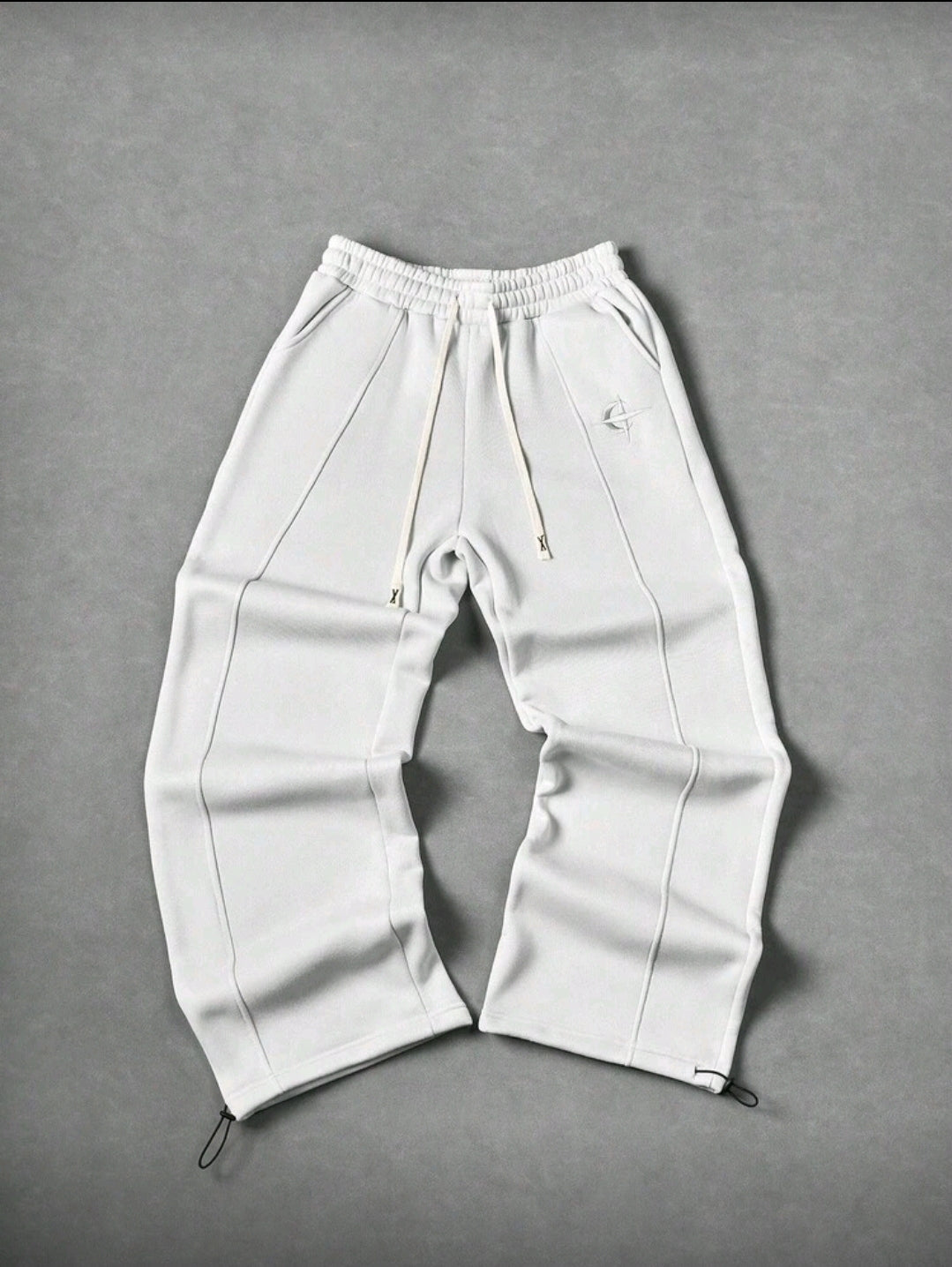 Manfinity Hypemode Pantalon de survêtement style casual de rue pour jeunes hommes avec badge brodé