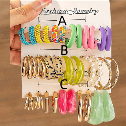 5 à 16 paires/set de boucles d'oreilles larges en forme de C avec perles en résine et en métal, style transfrontalier