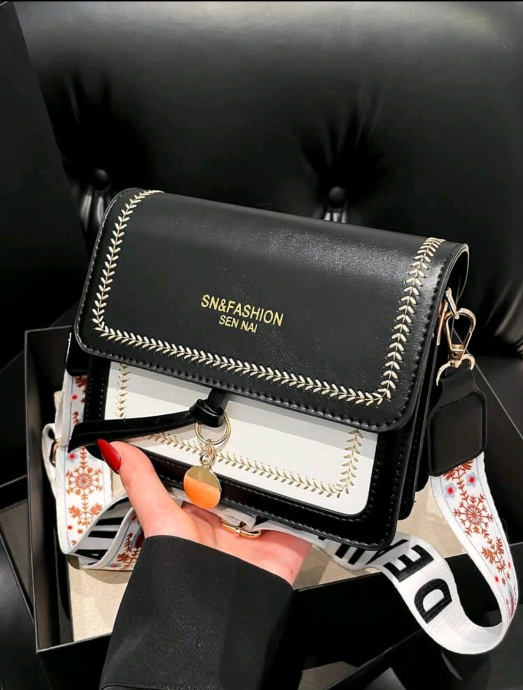 Sac à la mode pour femmes, sac bandoulière polyvalent et nouveau, décontracté, bicolore, petit sac carré