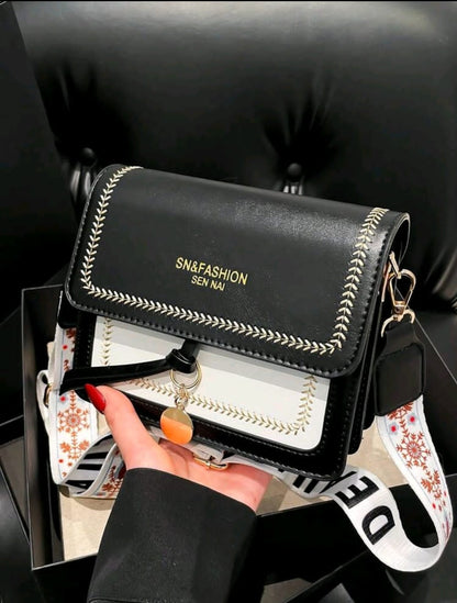 Sac à la mode pour femmes, sac bandoulière polyvalent et nouveau, décontracté, bicolore, petit sac carré